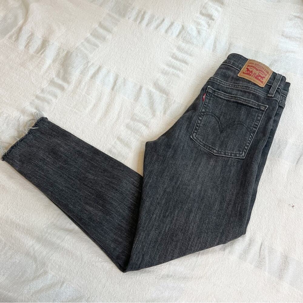 Levi's Wedgie Raw Hem Skinny Jeans Charcoal/Faded Black Size 27 - Picture 14 of 16